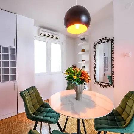 Marshal Nbg * Bělehrad